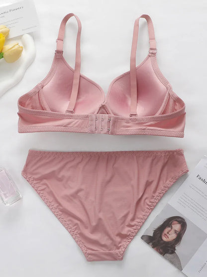 Solid Underwire Lingeire Set