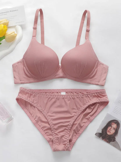 Solid Underwire Lingeire Set