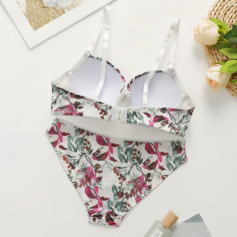 Plant Printed Underwire Lingerie Set